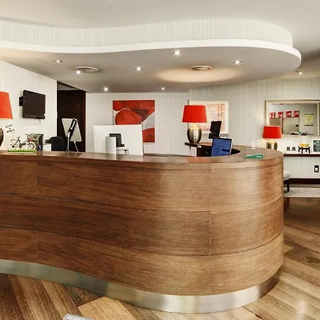 库里森斯考特尔酒店 酒店