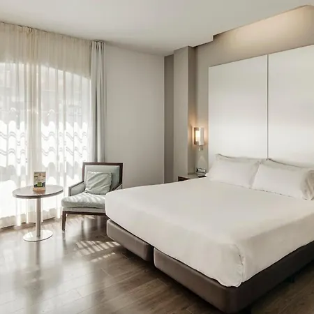 Szálloda Sercotel Coliseo 4*