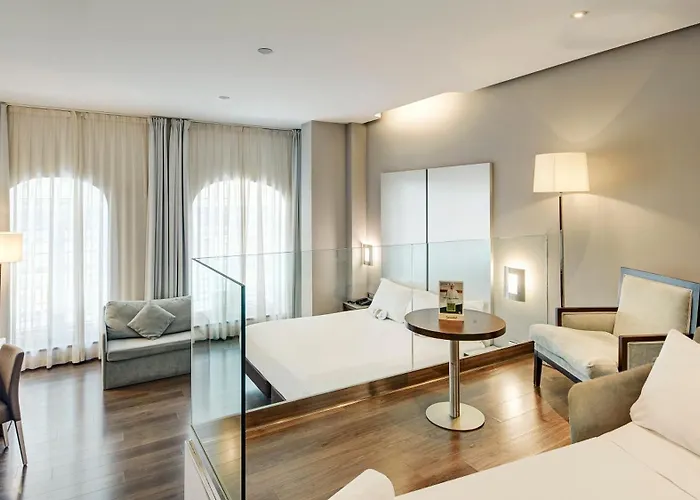 库里森斯考特尔酒店 4*