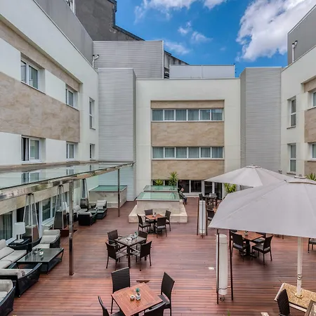 فندق Sercotel Coliseo بلباو