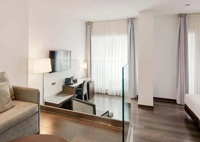 Отель Sercotel Coliseo 4*