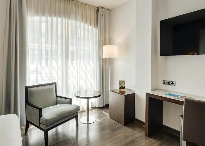 Отель Sercotel Coliseo 4*